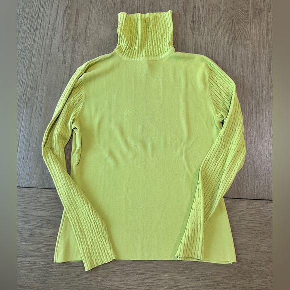 Venini Sweaters - Venini Cable Knit Turtleneck Sweater Size Large Light Green